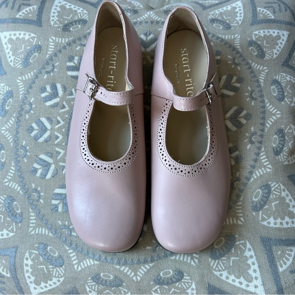 NWOB Start-Rite Clare Girls Pink Leather Classic Buckle Mary Jane